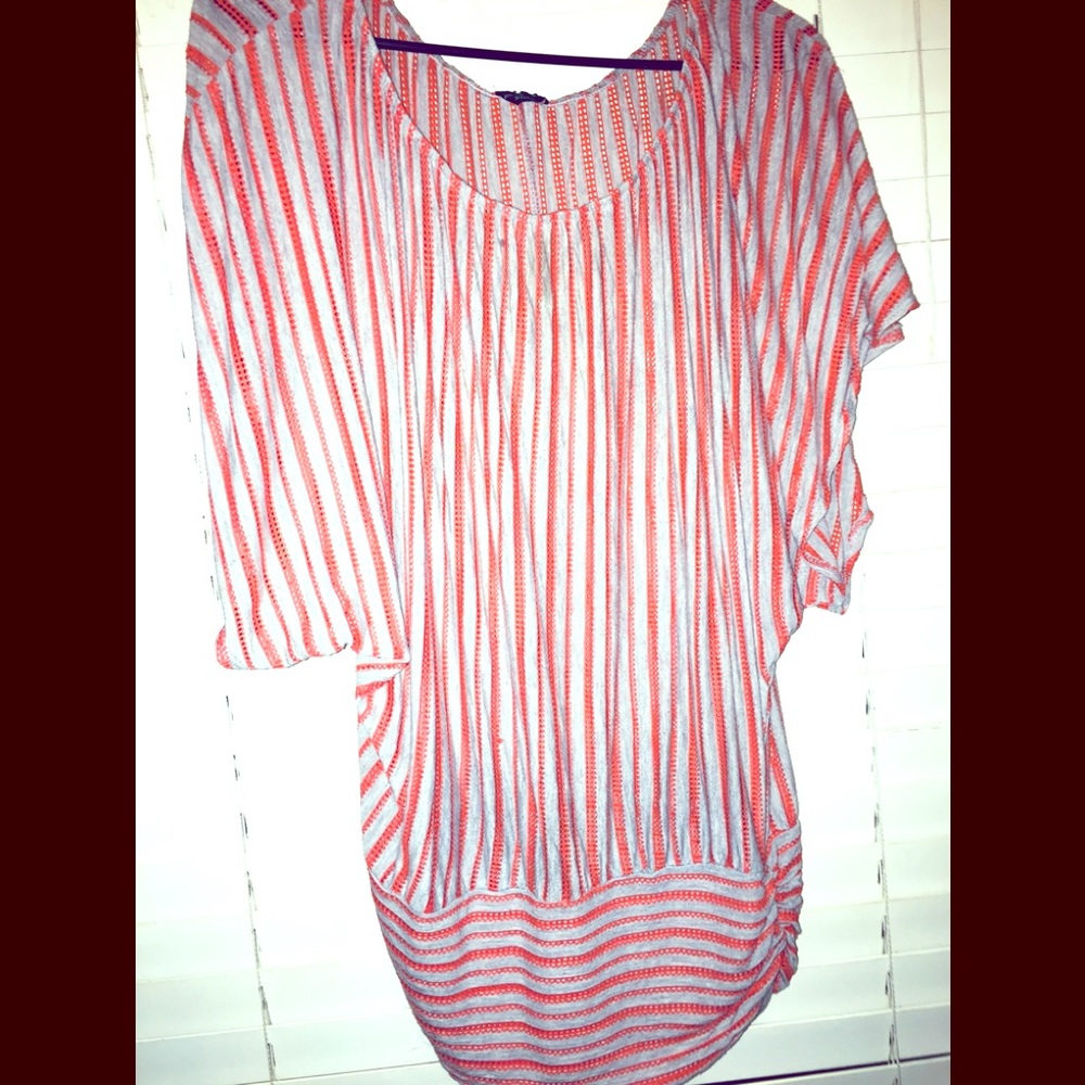 🎀🎀 ROCKWOOD  STREET TUNIC 🎀🎀
